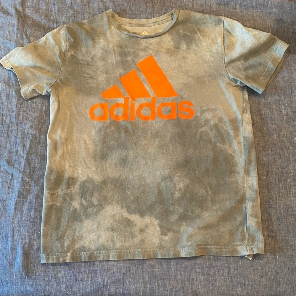 Adidas t-shirt and short set, size youth M (10-12) - Picture 3 of 3